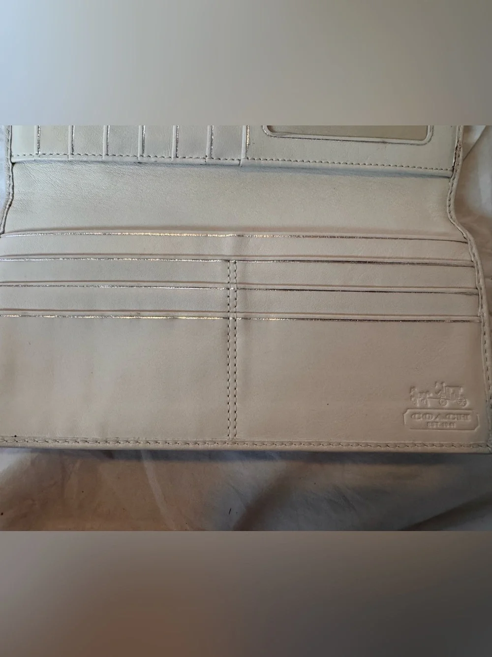Coach classic signature